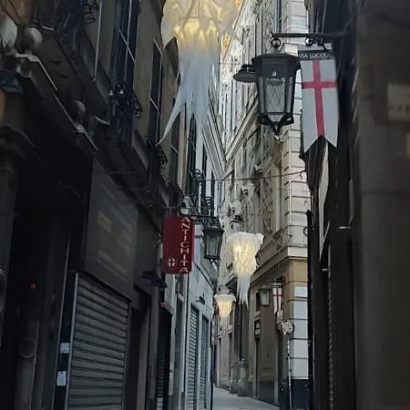 Lägenhet Caruggi Secret House - Romantic Loft In Centro Storico Genua