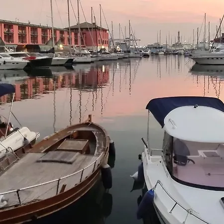Caruggi Secret House - Romantic Loft In Centro Storico Genua